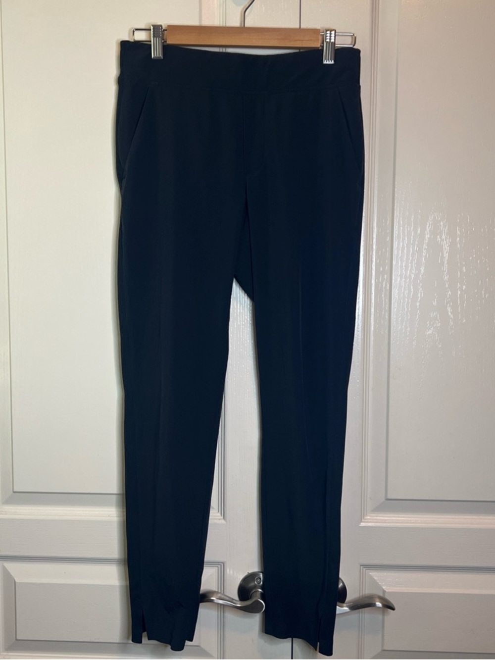 Athleta Brooklyn mid rise Black Ankle-Length Slim  Pants